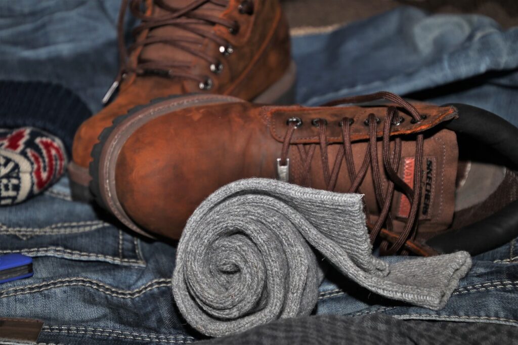 shoes 3937899 1280